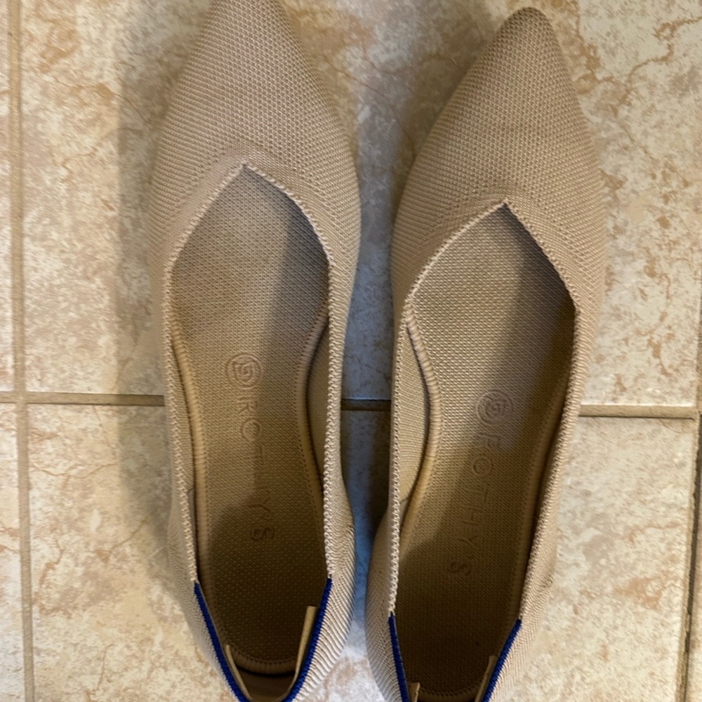 Rothy's Beige Flats with Blue Trim